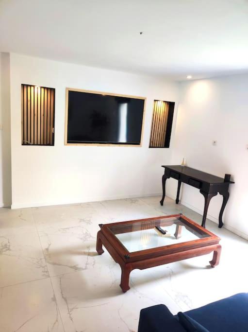 Appartement Moderne Proche Paris, Aeroport Et Disneyland Le Perreux Sur Marne Bagian luar foto